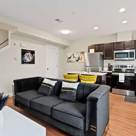 Stylish And Comfortable 1-Br In The Heart Of Detroit Exterior photo